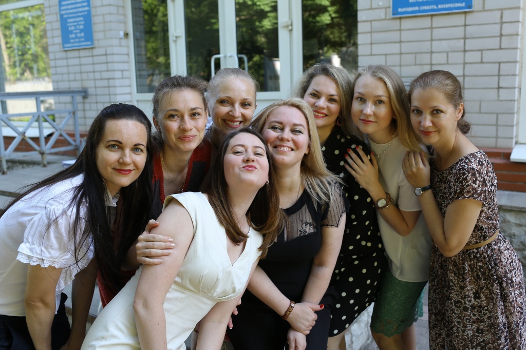 WFMGdmc4apw.jpg