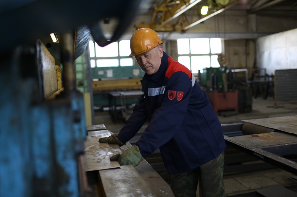 14 _электрогазосварщик Кисляков Александр Николаевич.JPG
